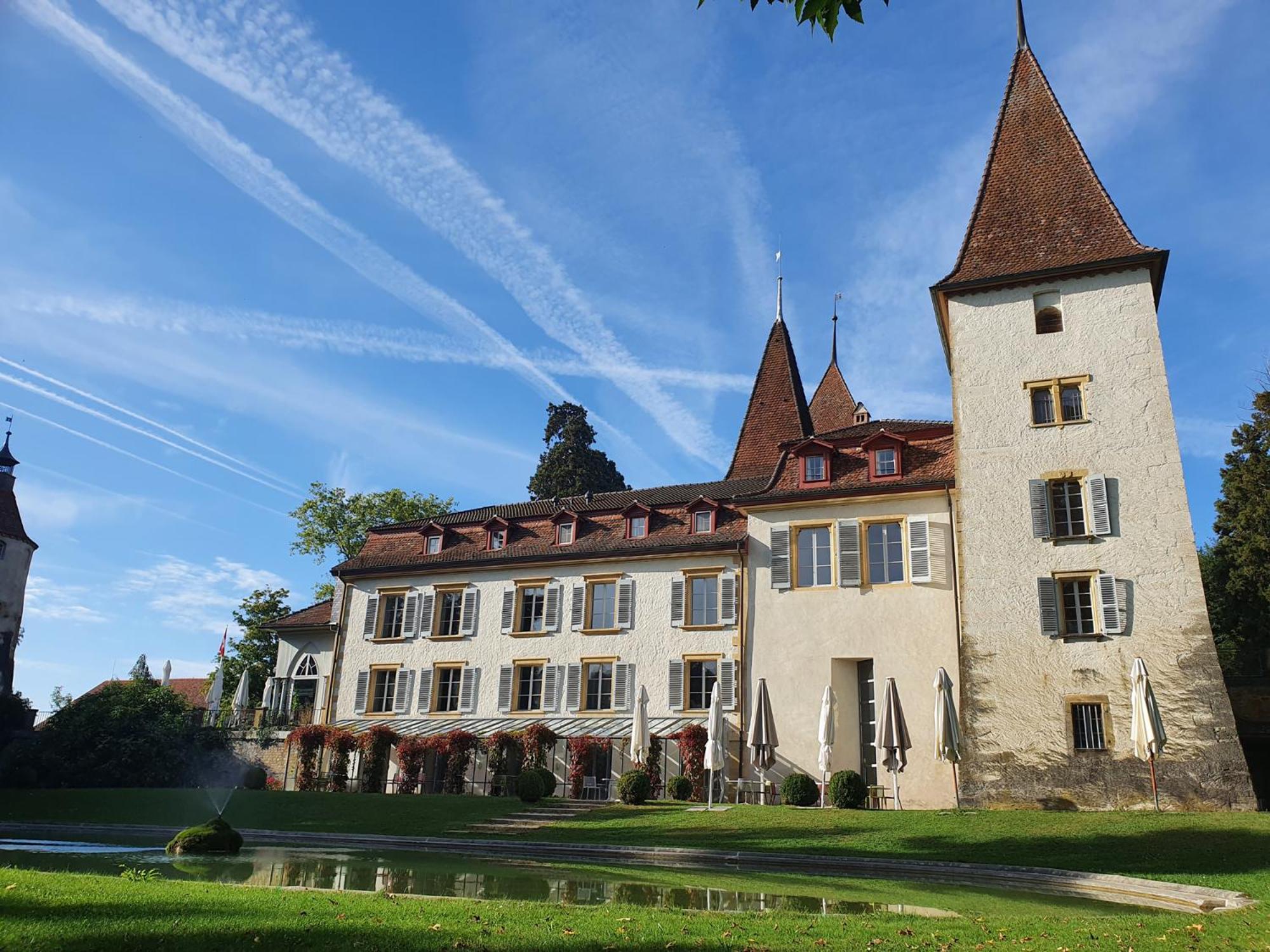 Schloss Muenchenwiler Murten Exteriér fotografie