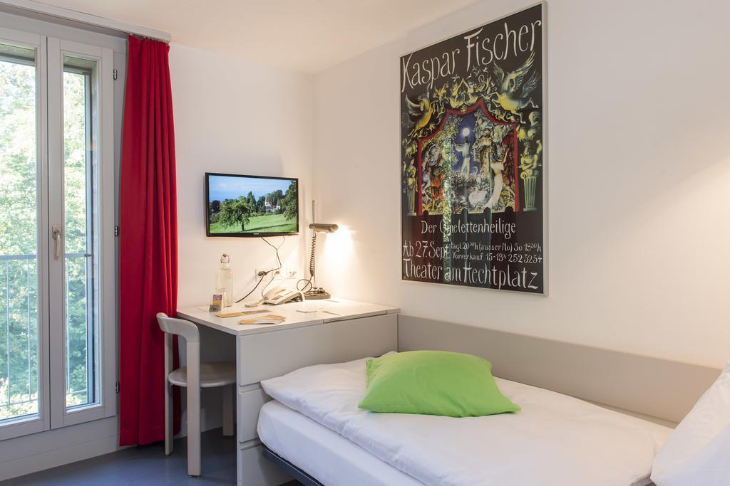 Schloss Muenchenwiler Murten Exteriér fotografie
